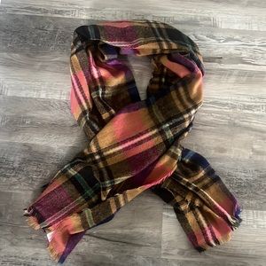 NWOT Old Navy Blanket scarf